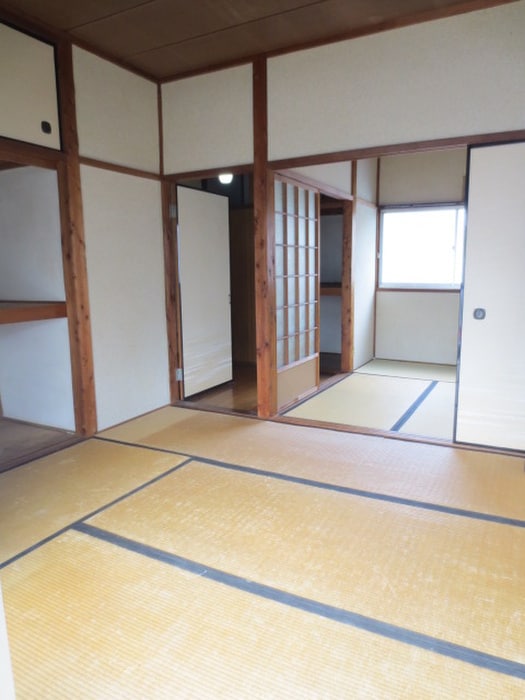 物件内観写真8　(居室)