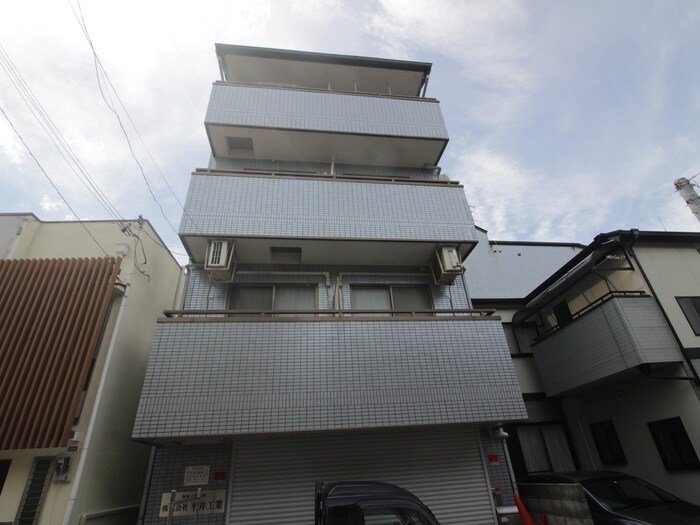 物件外観写真3　(外観写真)