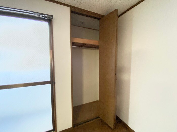 物件内観写真12　(収納)