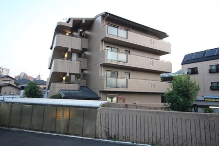 アルカディア宝塚（４０１）外観写真