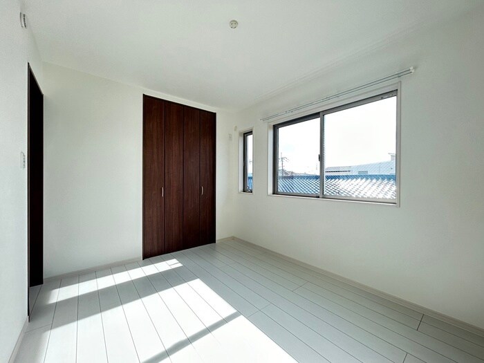 物件内観写真21　(居室)