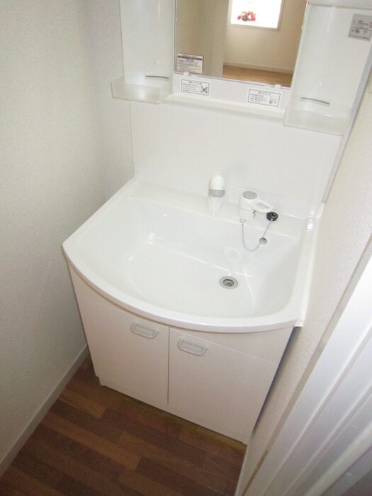 物件内観写真12　(洗面)