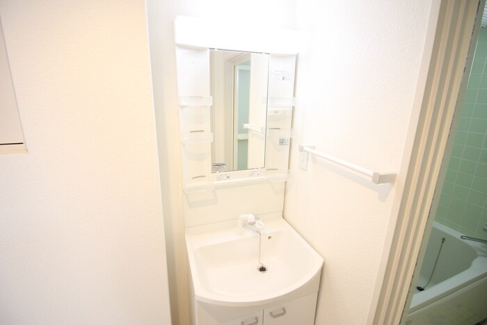 物件内観写真13　(洗面)