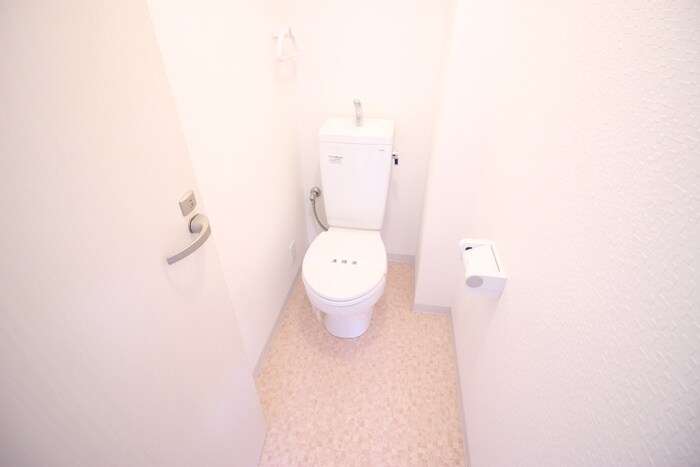 物件内観写真14　(トイレ)