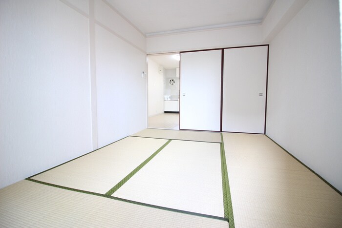 物件内観写真18　(居室)