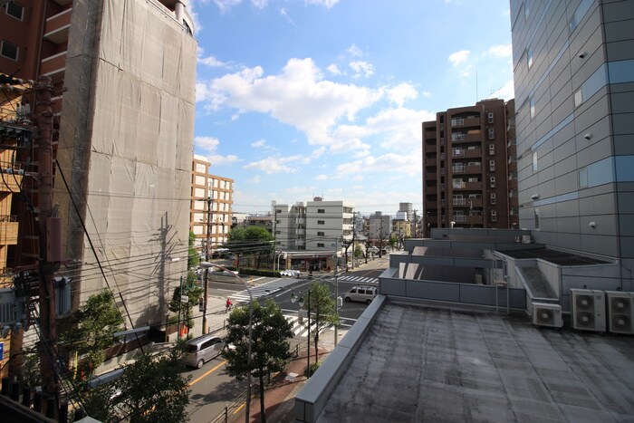 物件内観写真21　(室内からの展望)