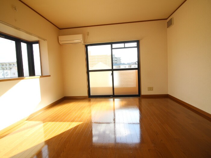 物件内観写真14　(居室)