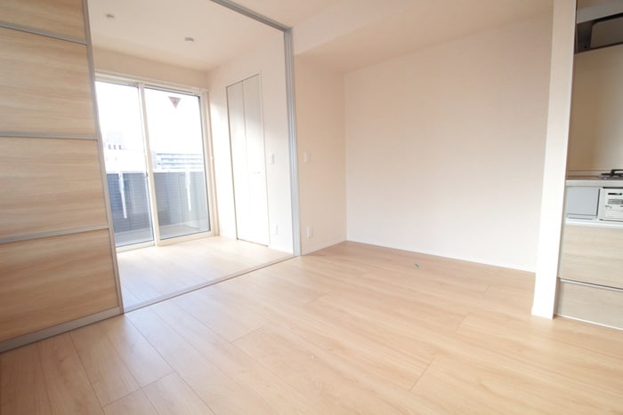 物件内観写真8　(居室)