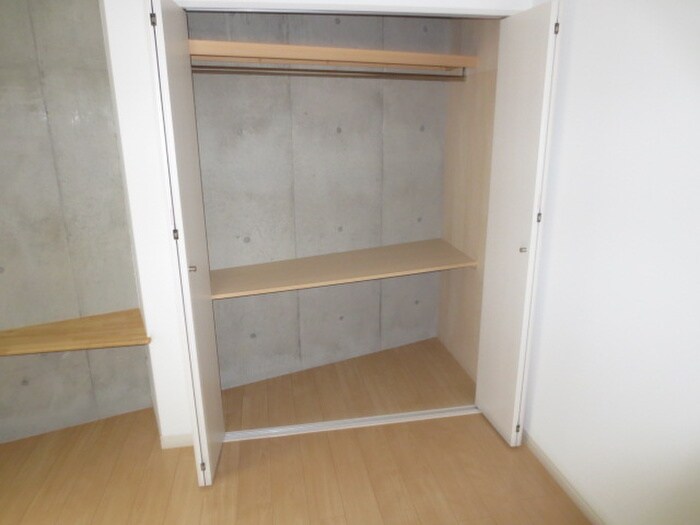 物件内観写真11　(収納)