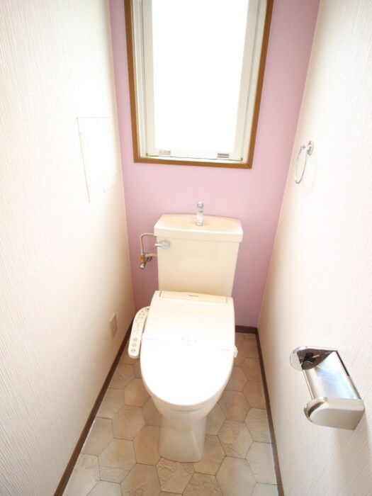 物件内観写真12　(トイレ)