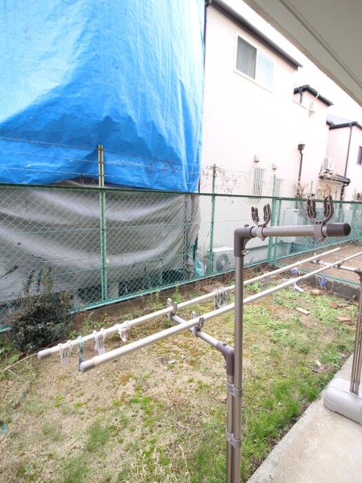 物件内観写真16　(室内からの展望)