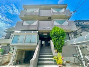 グランデ出雲外観写真