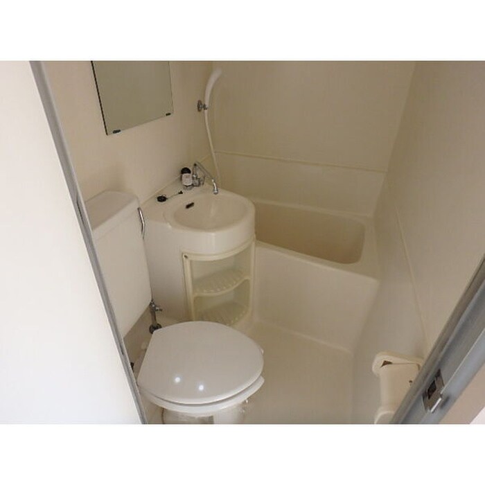 物件内観写真11　(トイレ)