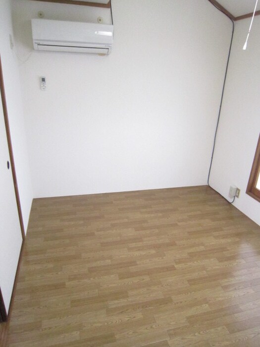 物件内観写真12　(居室)