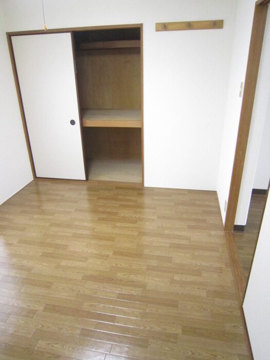 物件内観写真13　(居室)