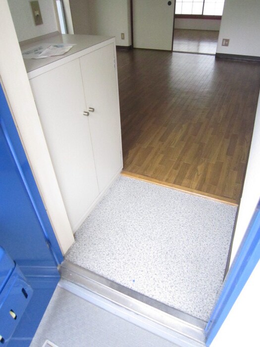 物件内観写真18　(靴箱)