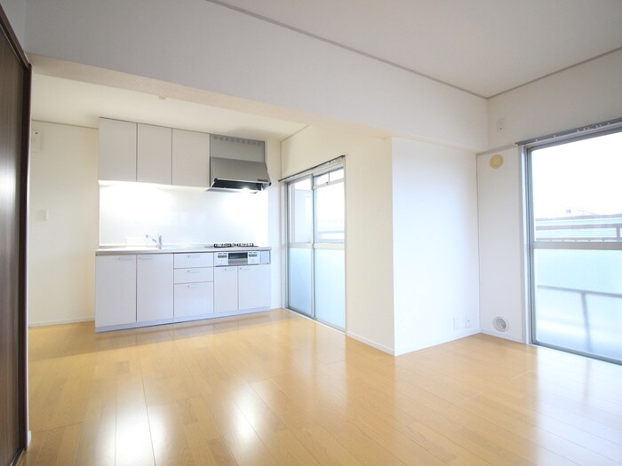 物件内観写真7　(居室)