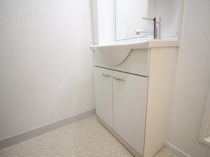 物件内観写真12　(洗面)