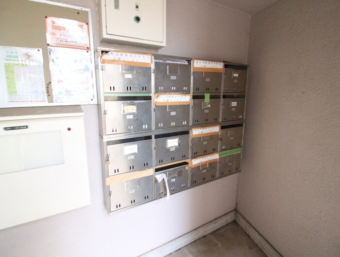 物件外観写真6　(建物設備)