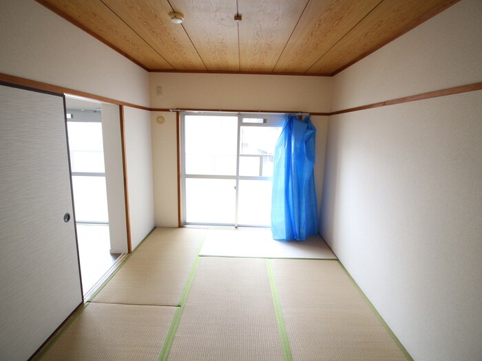 物件内観写真10　(居室)