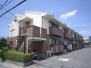 カドリ－ル角野外観写真