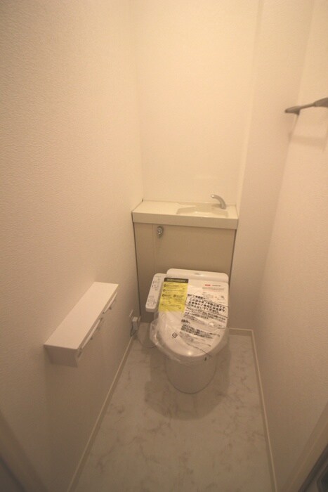 物件内観写真11　(トイレ)