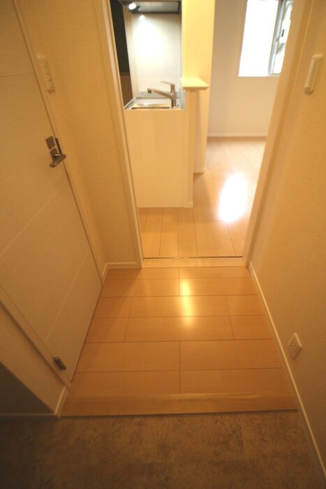 物件内観写真17　(廊下)