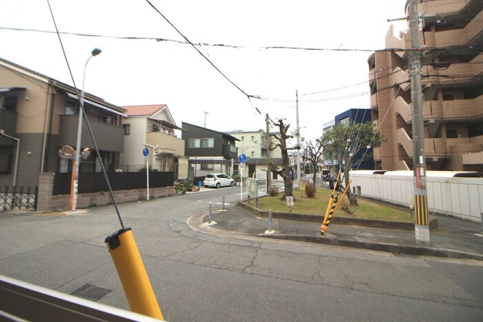 物件内観写真19　(室内からの展望)