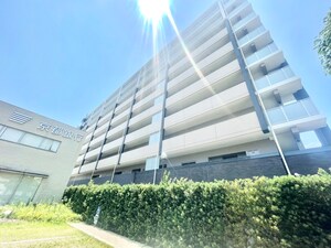 ﾌﾟﾚｻﾝｽ ﾛｼﾞｪ 門真 ｻﾞ・ﾚｼﾞﾃﾞﾝｽ外観写真