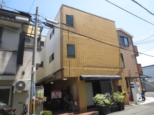 ロ－レル中鴻池外観写真