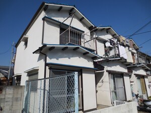春日町貸家外観写真