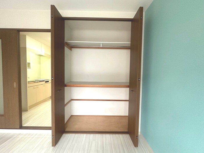 物件内観写真15　(収納)