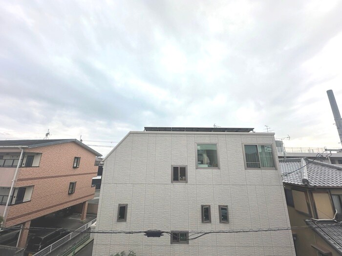 物件内観写真21　(室内からの展望)