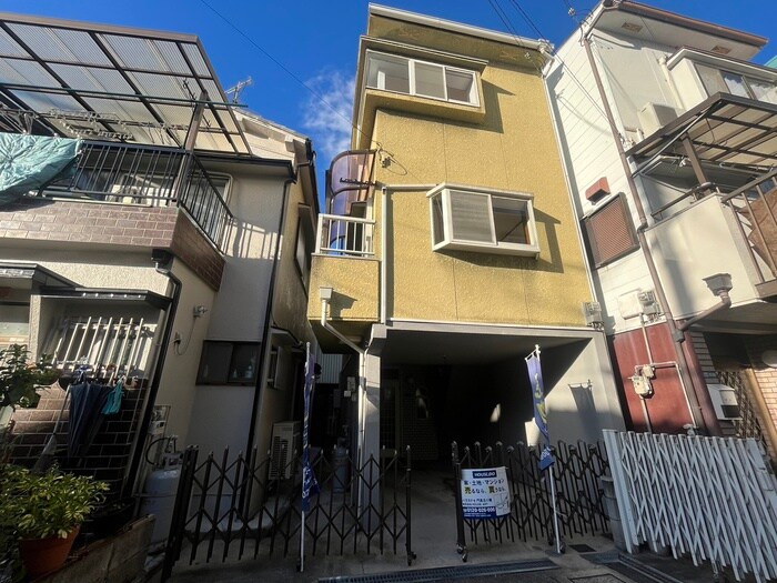 ドリーム岸和田車庫付き戸建ての物件外観写真