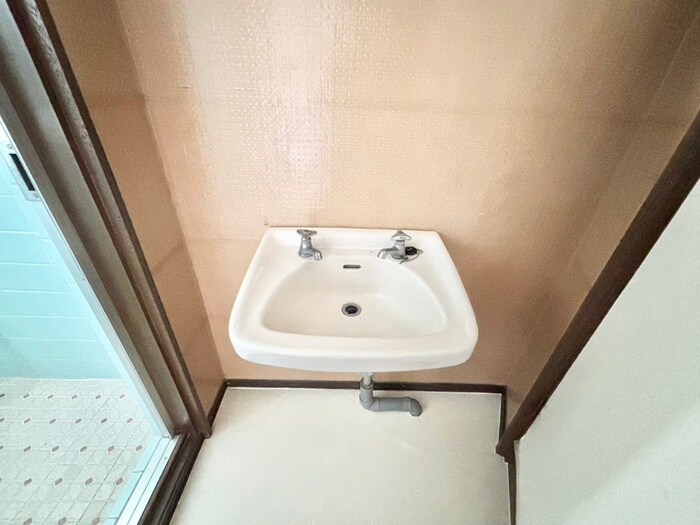 物件内観写真9　(洗面)