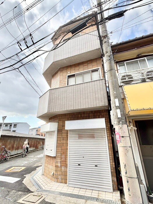 物件外観写真3　(外観写真)