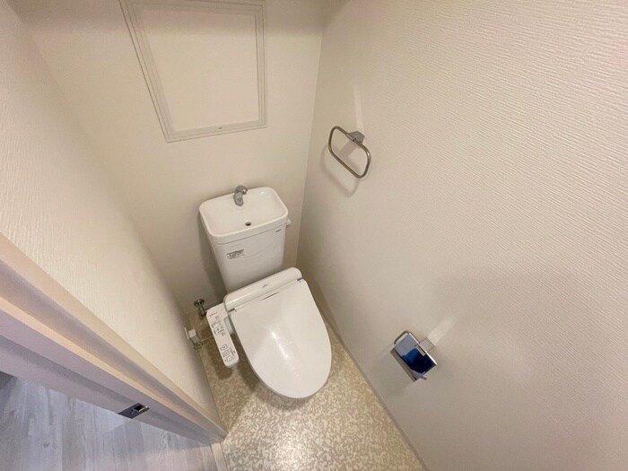 物件内観写真13　(トイレ)