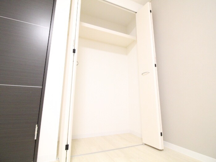 物件内観写真17　(収納)