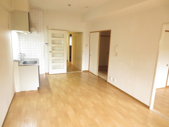 物件内観写真13　(居室)