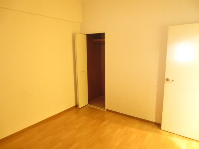 物件内観写真19　(収納)