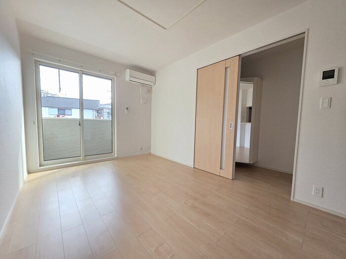 物件内観写真7　(居室)