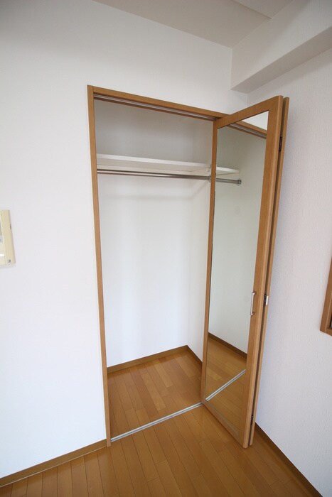 物件内観写真10　(収納)