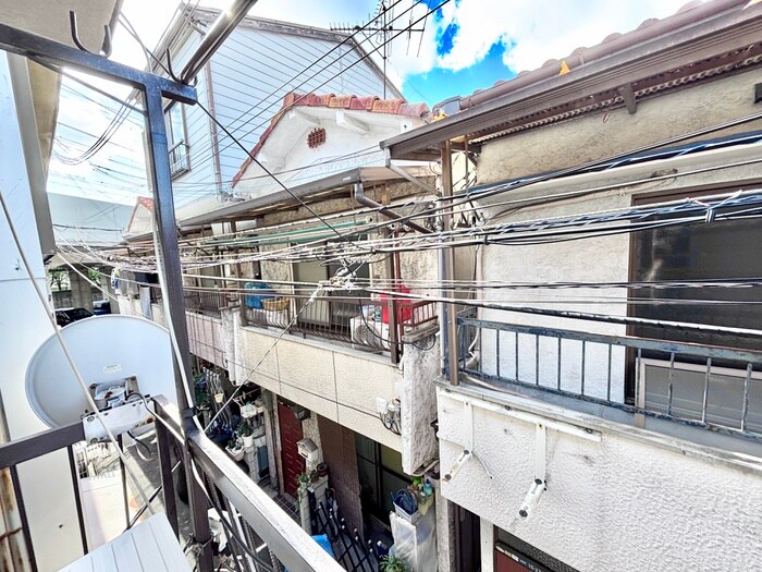 物件内観写真21　(室内からの展望)