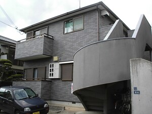 ロ－ズハイツ尾崎外観写真