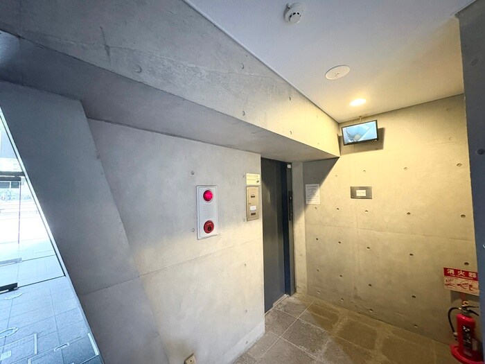 物件外観写真6　(建物設備)