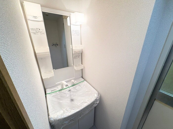 物件内観写真12　(洗面)