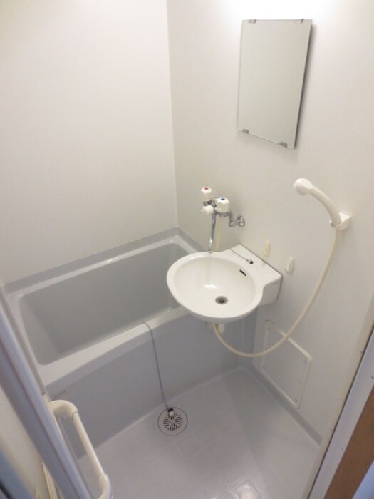 物件内観写真9　(バス／シャワールーム等)