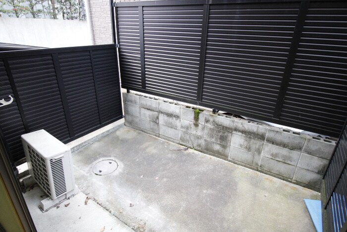 物件内観写真19　(室内からの展望)