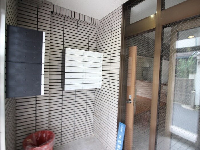 物件外観写真6　(建物設備)