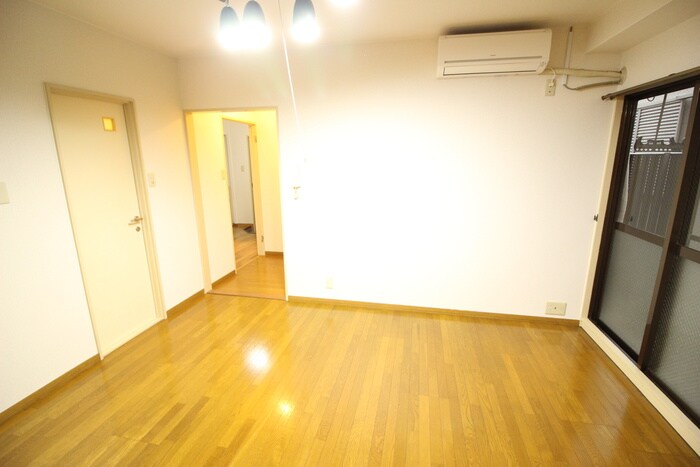 物件内観写真22　(居室)